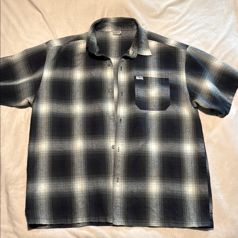 Men's Black and Gray Plaid Shirt
